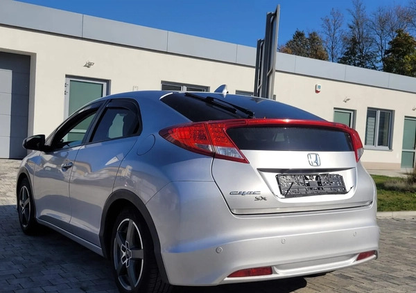 Honda Civic cena 49500 przebieg: 187000, rok produkcji 2013 z Nowy Wiśnicz małe 631